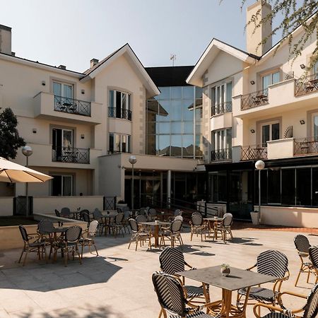 Hotel Pax Torrelodones Exteriör bild